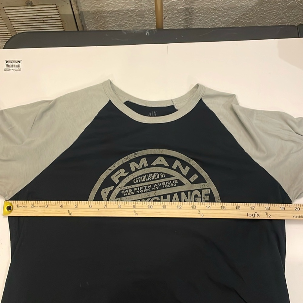 Armani exchange tshirt size large 100%cotton in amazing shape - Picture 4 of 5